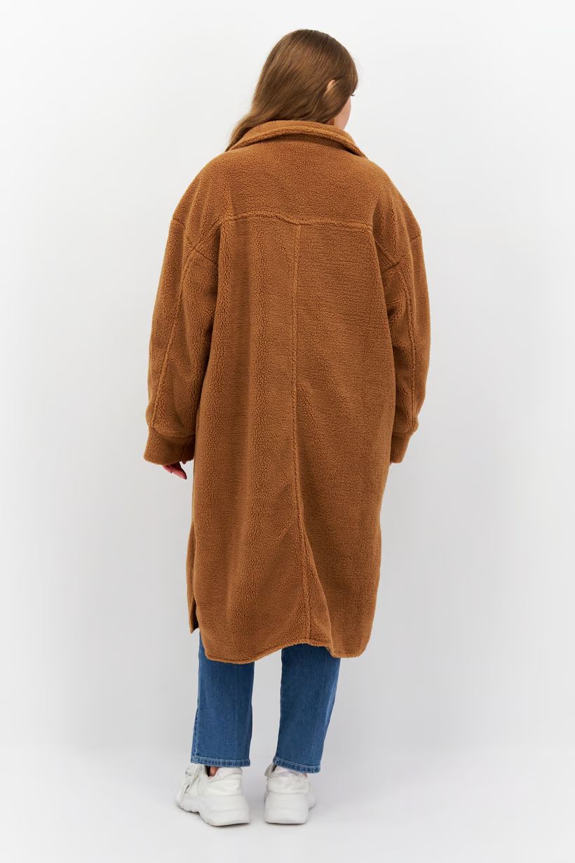 In The Style Knitted Trench – Cozy British Elegance