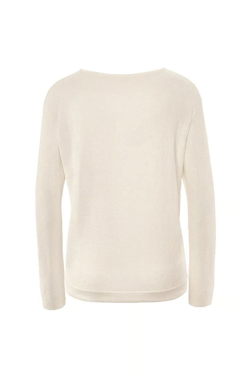 Tchibo Textured Long Sleeve Top – Subtle Elegance in White